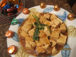 豆腐食譜：家常菜紅燒豆腐(紅燒豆腐美味料理健康營養，開胃又下飯！)