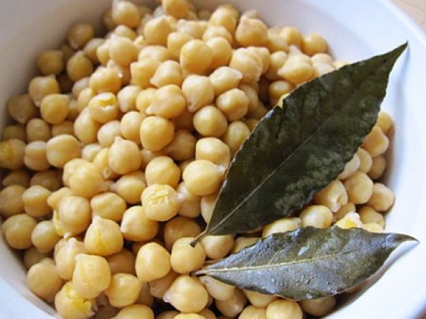 鷹嘴豆雪蓮子食譜-四種鷹嘴豆的做法:鷹嘴豆做法相當簡單,美味的鷹嘴豆料理與您分享!