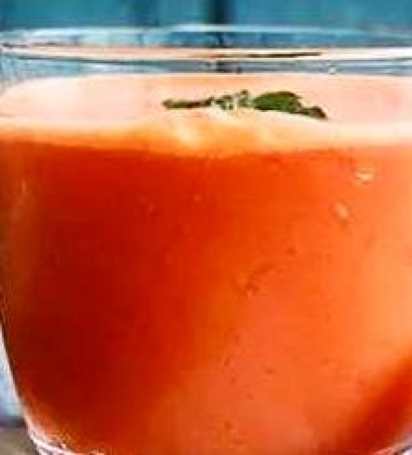 純天然護眼蔬果汁食譜-保養眼睛藍莓胡蘿蔔健康蔬果汁食療:藍莓胡蘿蔔汁眼睛保養好方法與您分享!